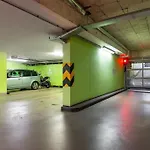 Modern Spacious Flat With A Terrace And A Parking *
