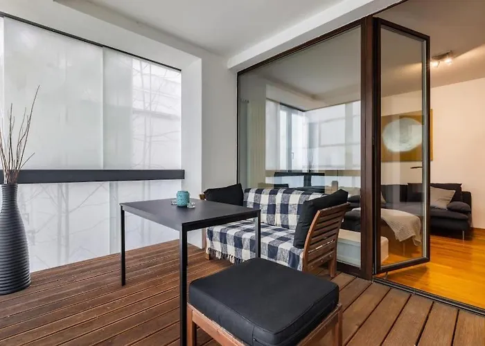 Modern Spacious Flat With A Terrace And A Parking * Prague