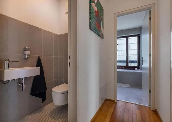 Apartment Modern Spacious Flat With A Terrace And A Parking
